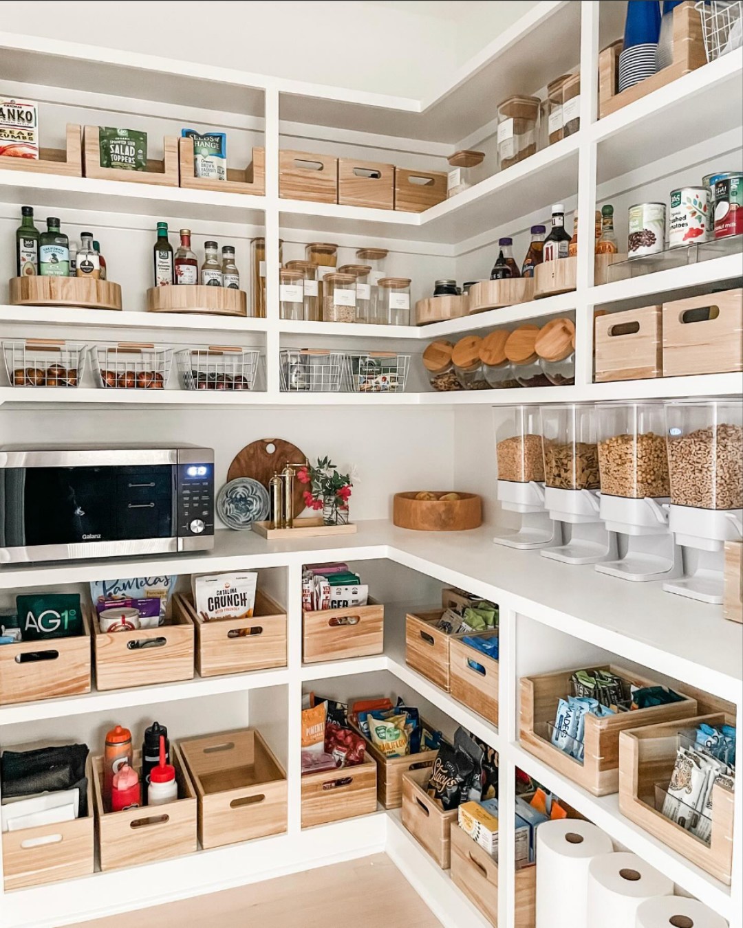 Pantry Goals, But Make It Pretty