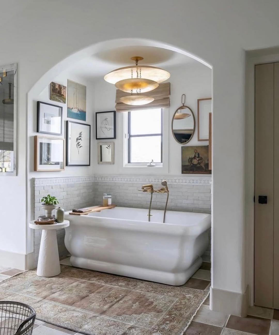 Artful Arched Escape