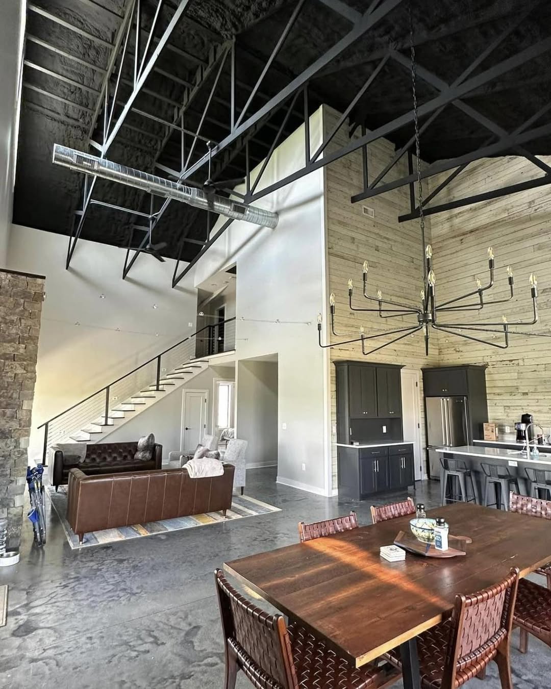 Rustic Bones, Modern Flow