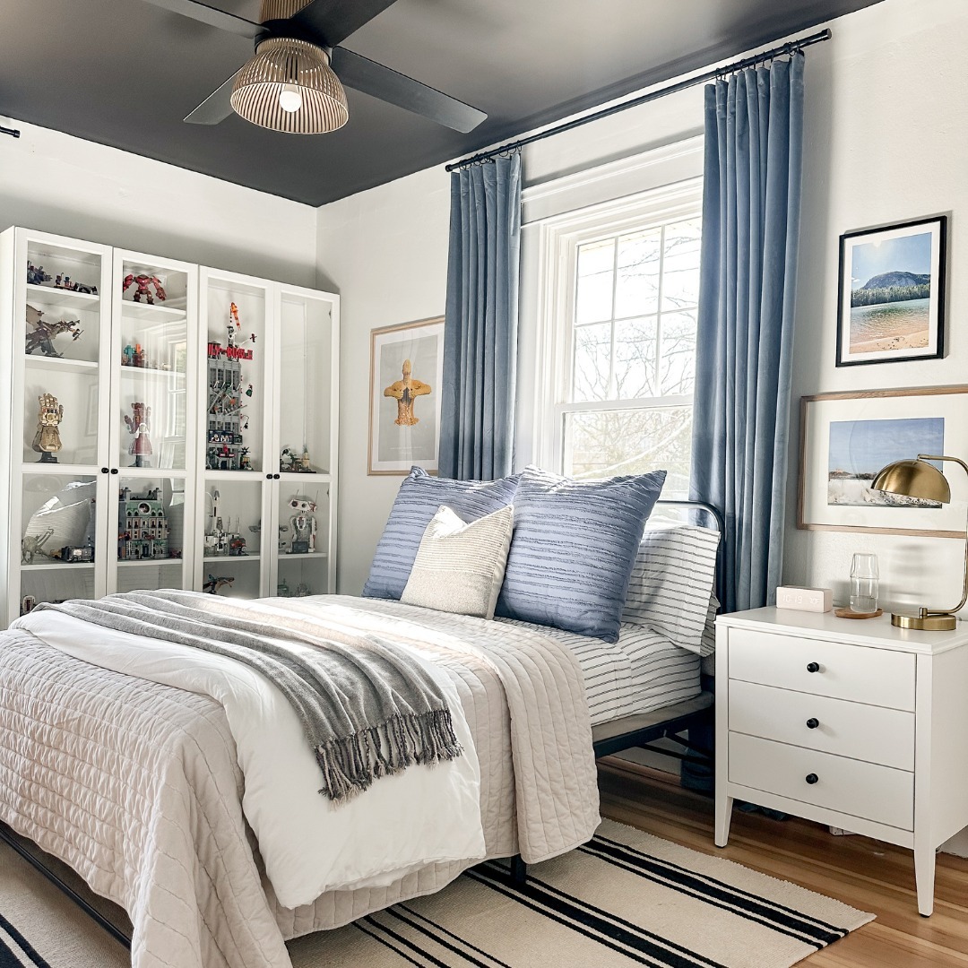 Blue Study Sanctuary