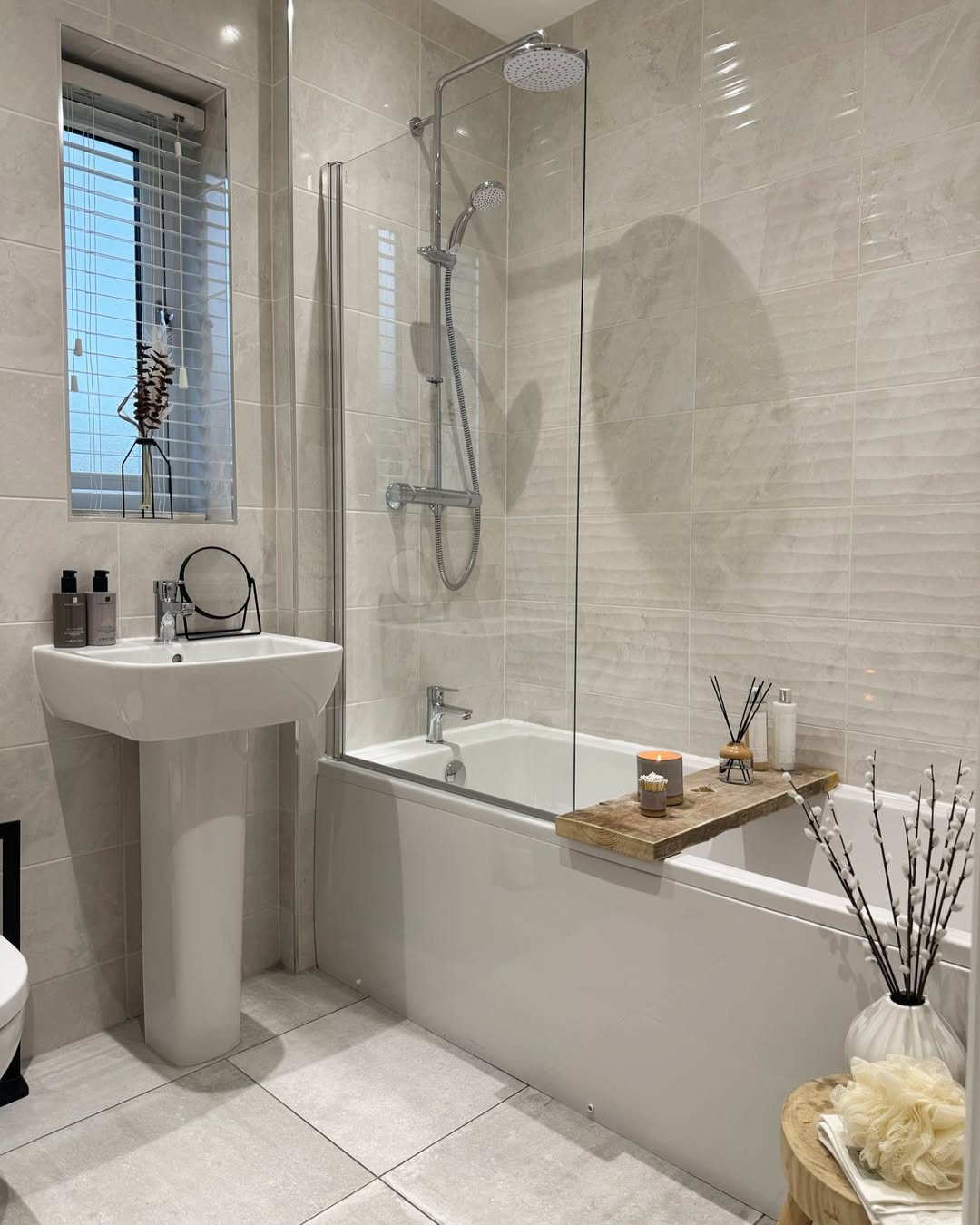 Clean, Calm, and Everyday Chic