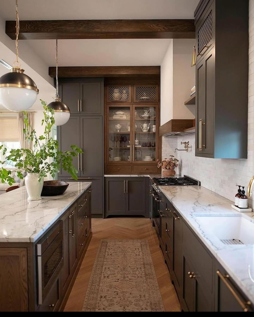 Sophisticated Gray with Timeless Appeal