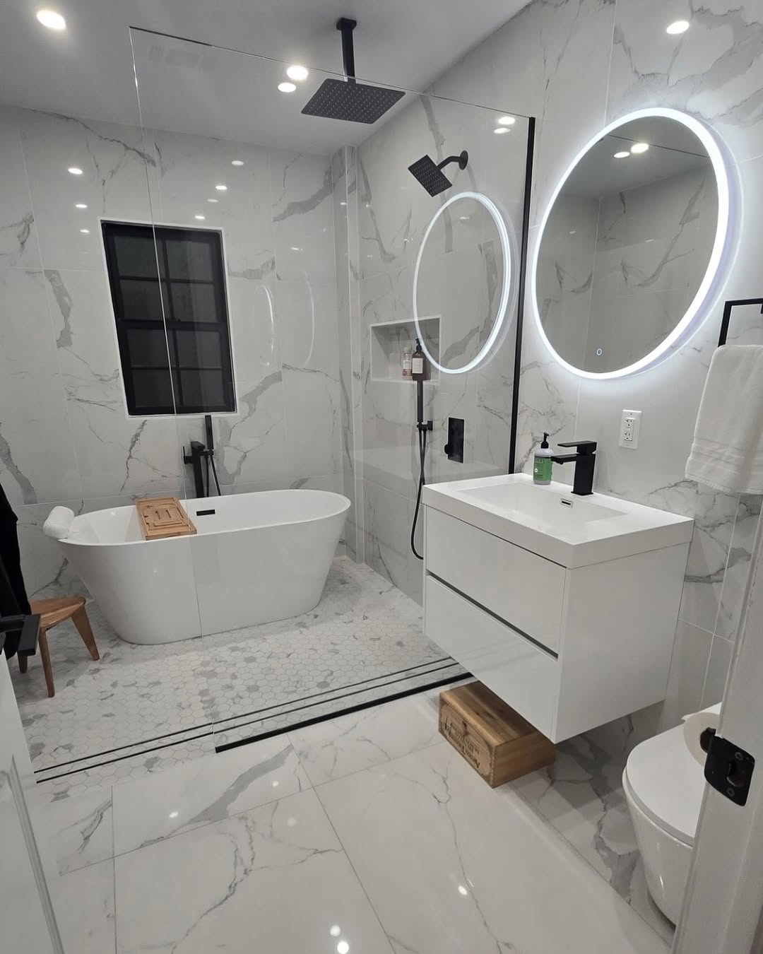 Classic Marble Confidence