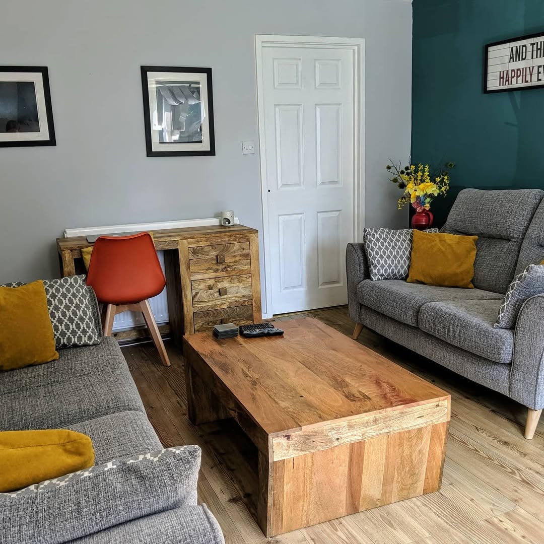 Teal & Mustard Comfort