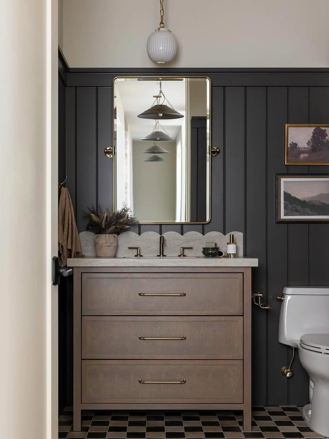 Contemporary Cottage Charm