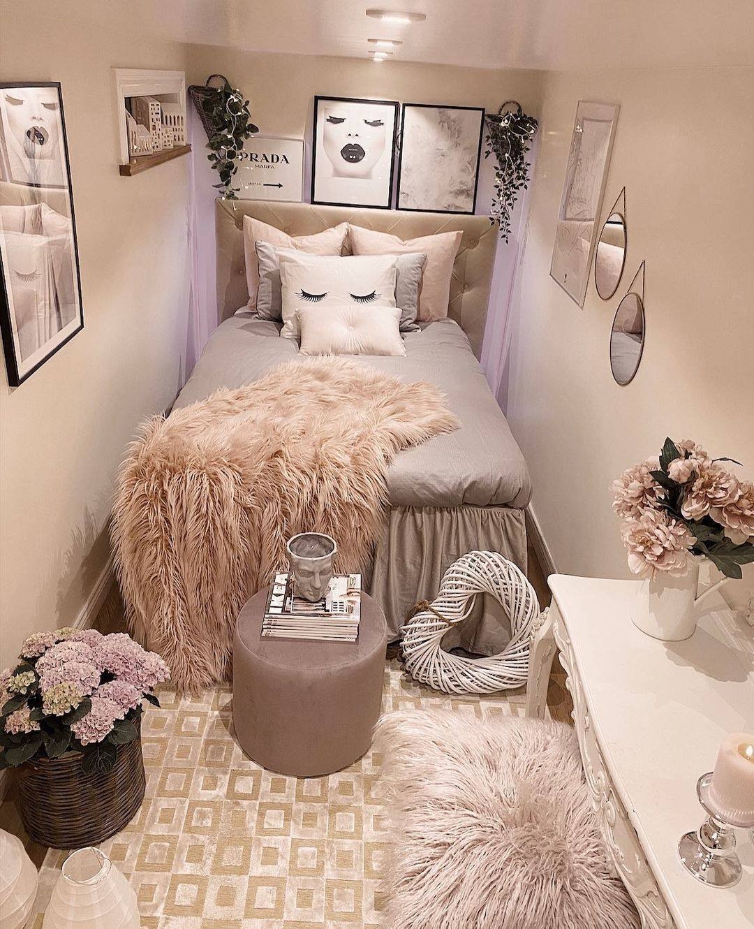 Blush Cozy Cocoon