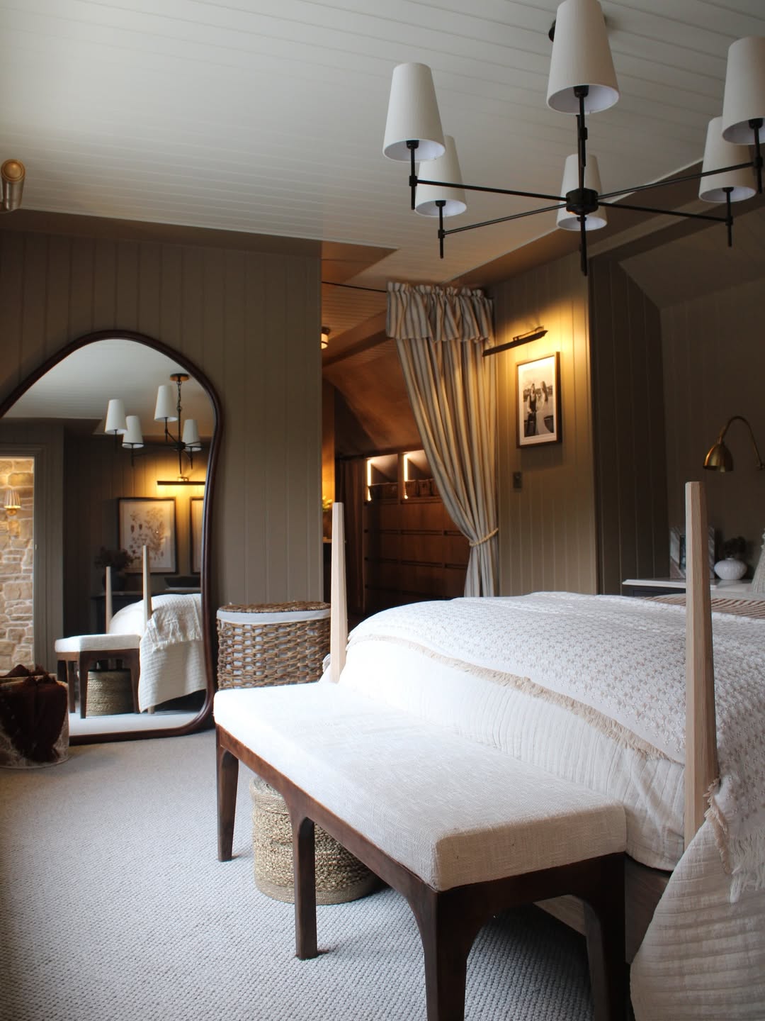 Cozy Neutral Depth