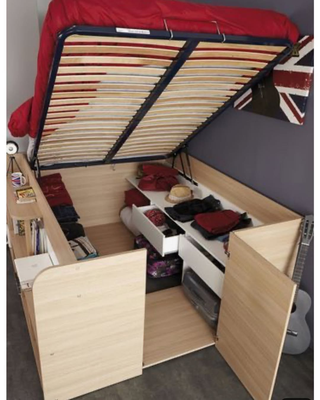 Decluttered and Calm