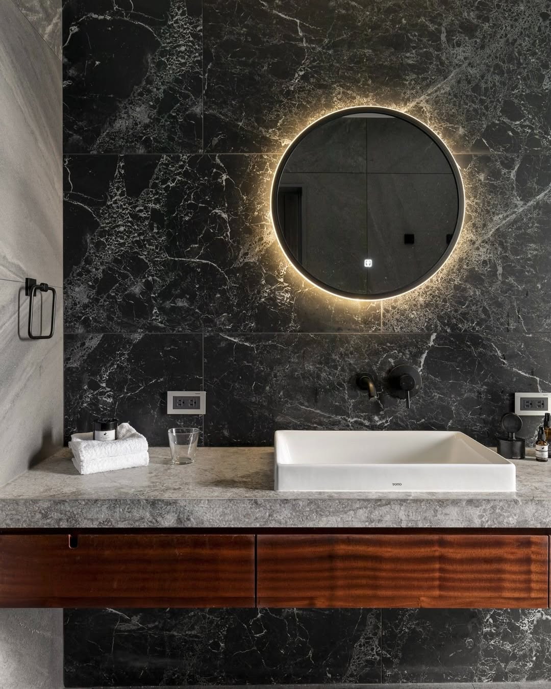 Dramatic Statement Wall