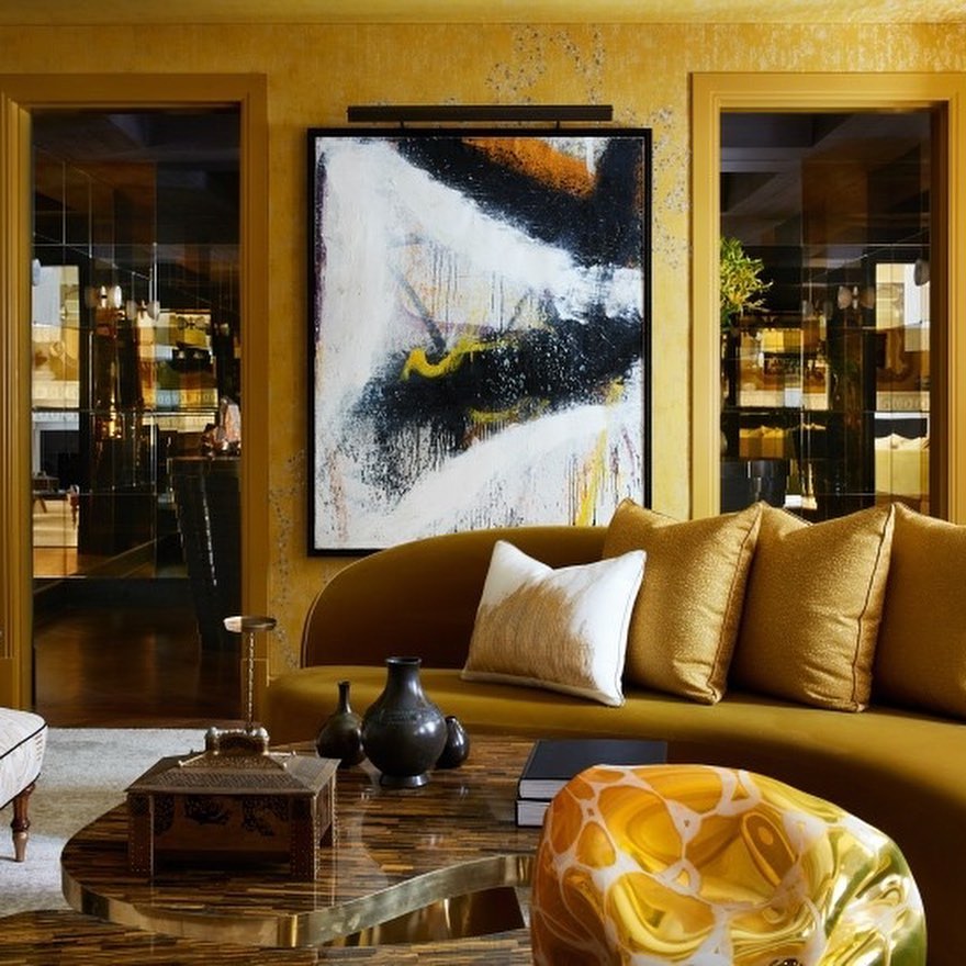 Golden Luxe Moment