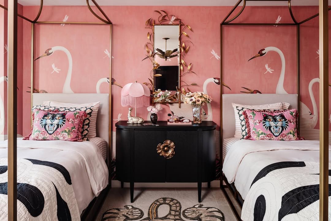 Fierce Flamingo Twin Room