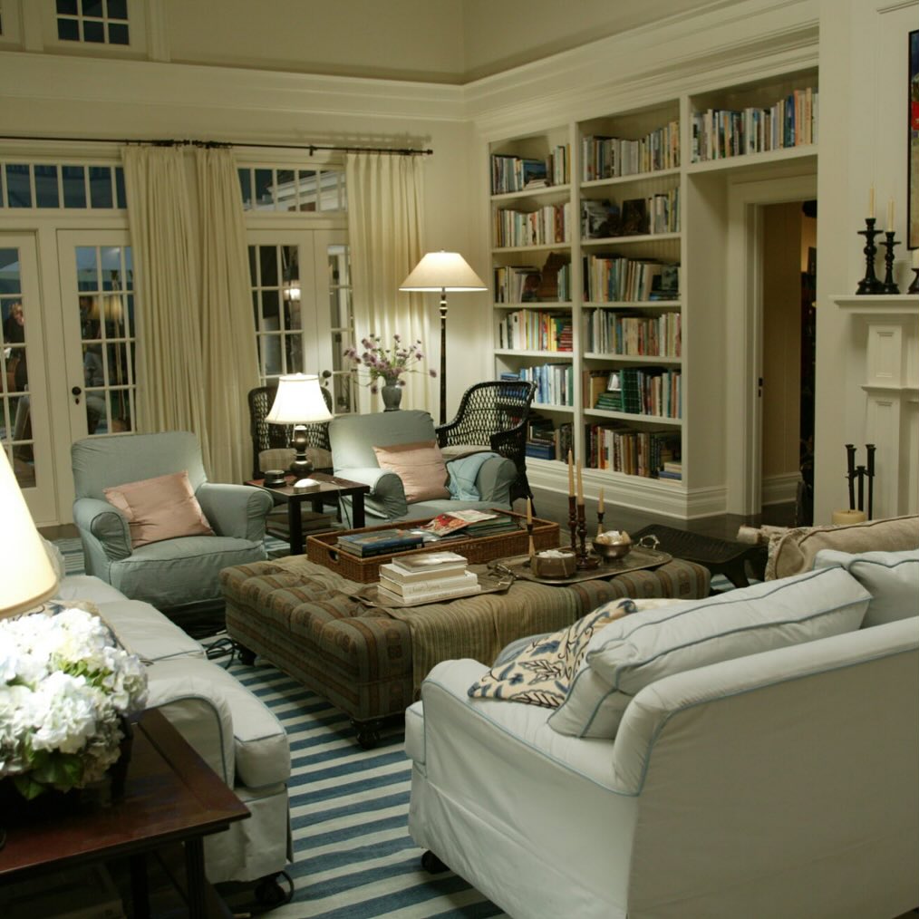 Library Lounge Comfort
