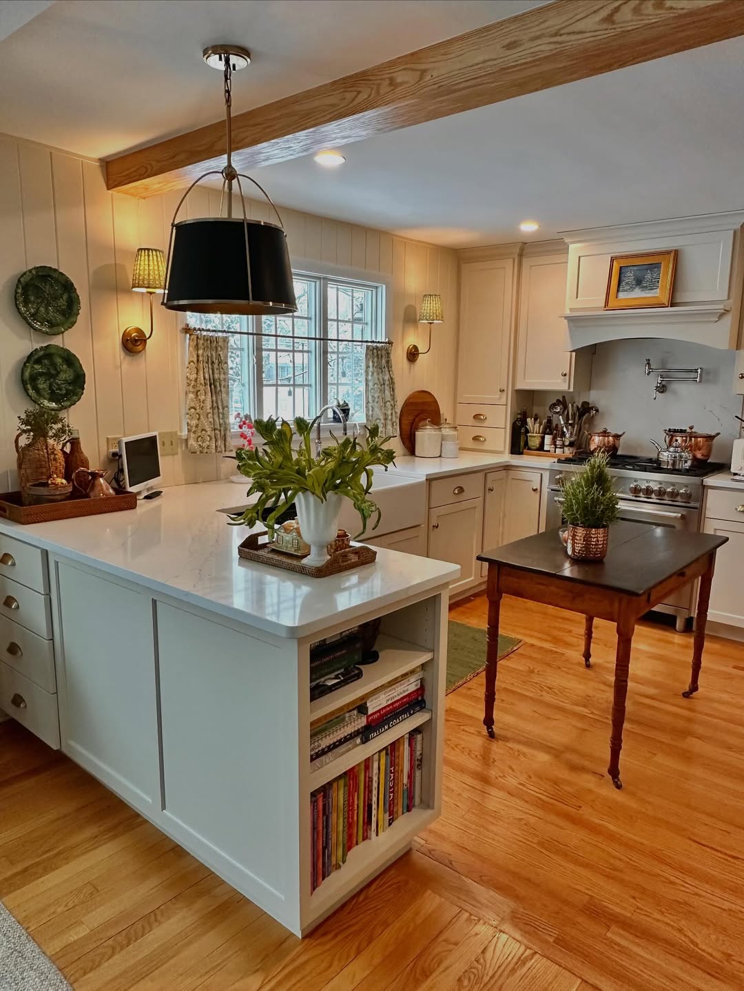 Cozy Cottage Kitchen Charm