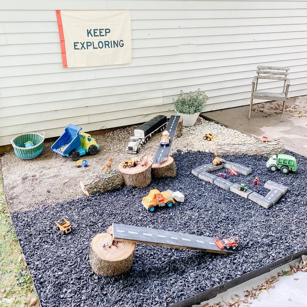 Little Landscapers at Work