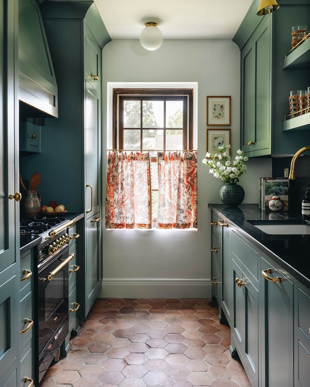 Narrow Galley with Personality
