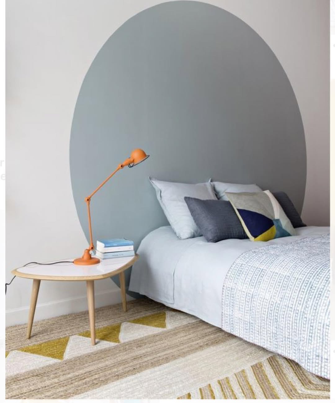 Playful Arch Accent