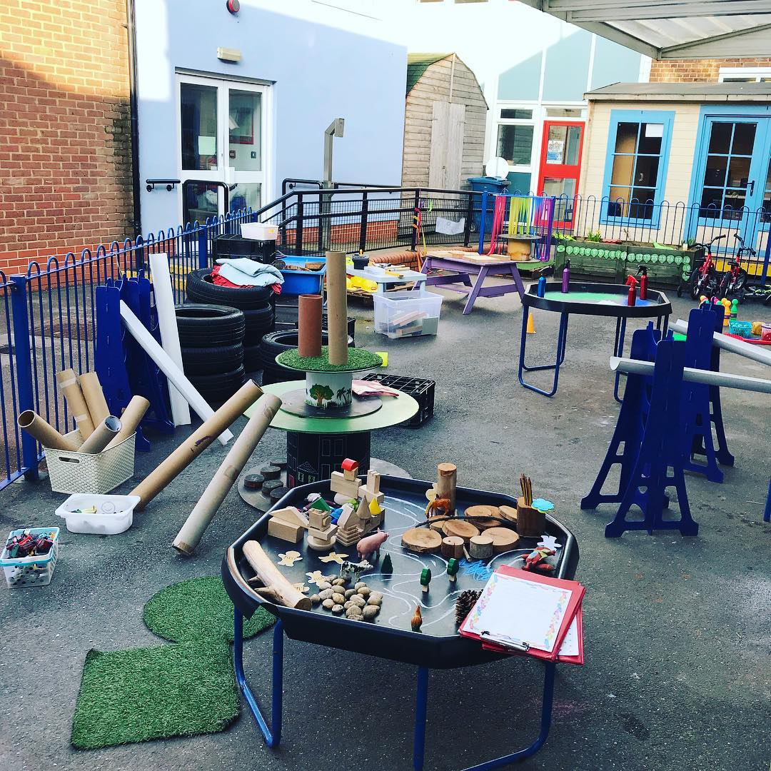 Outdoor Atelier for Tiny Innovators