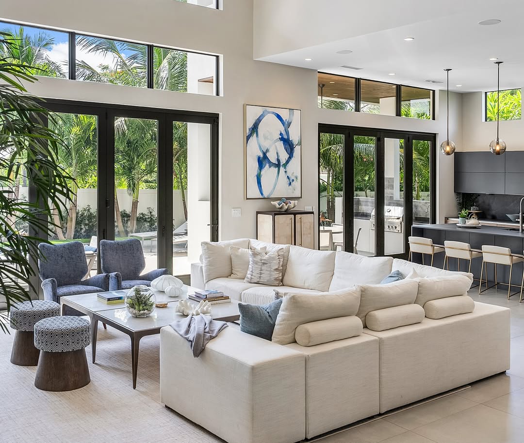 Indoor-Outdoor Ease