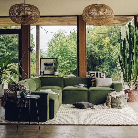 Indoor-Outdoor Ease