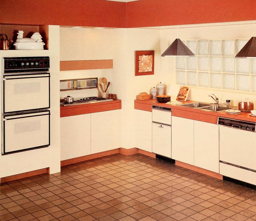 The Retro-Orange Revival