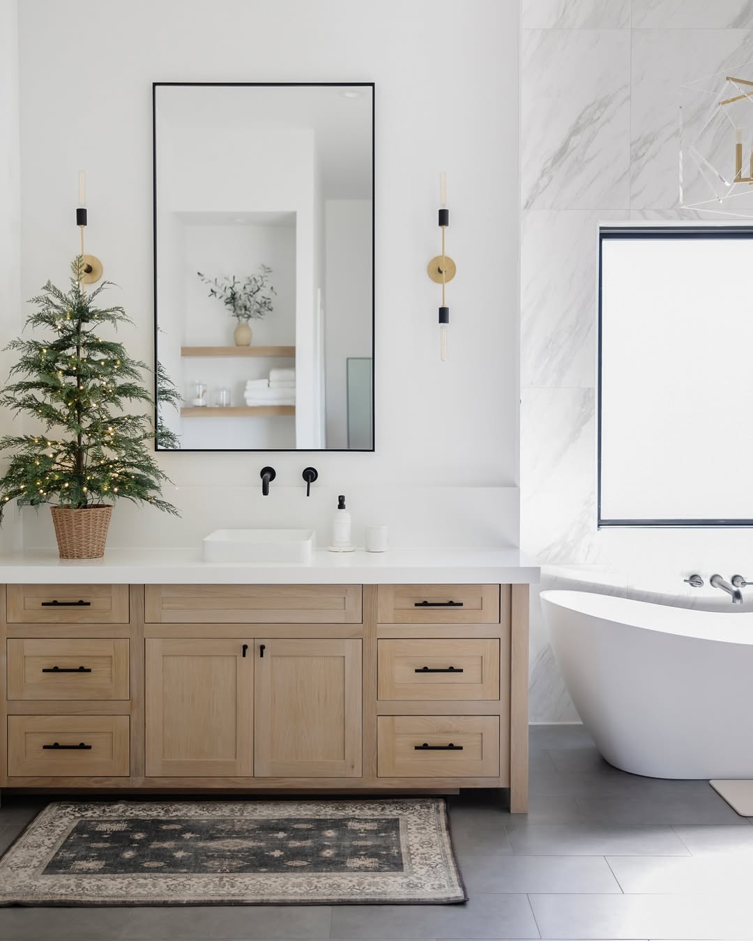 Scandinavian Simplicity Meets Holiday Cheer