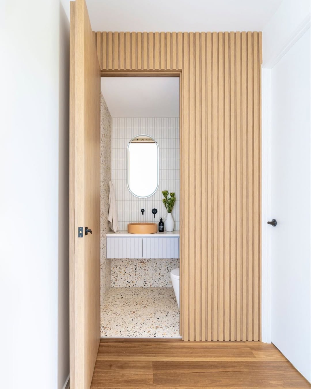 Sculpted Wood Statement