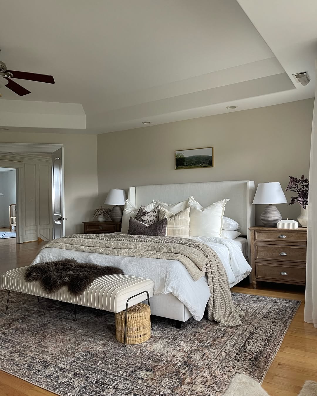 Minimal Wood Serenity