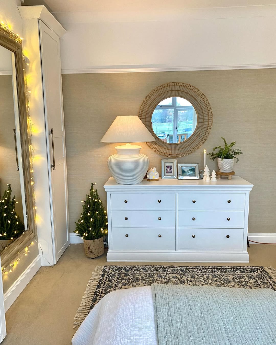 Cottage White Six-Drawer
