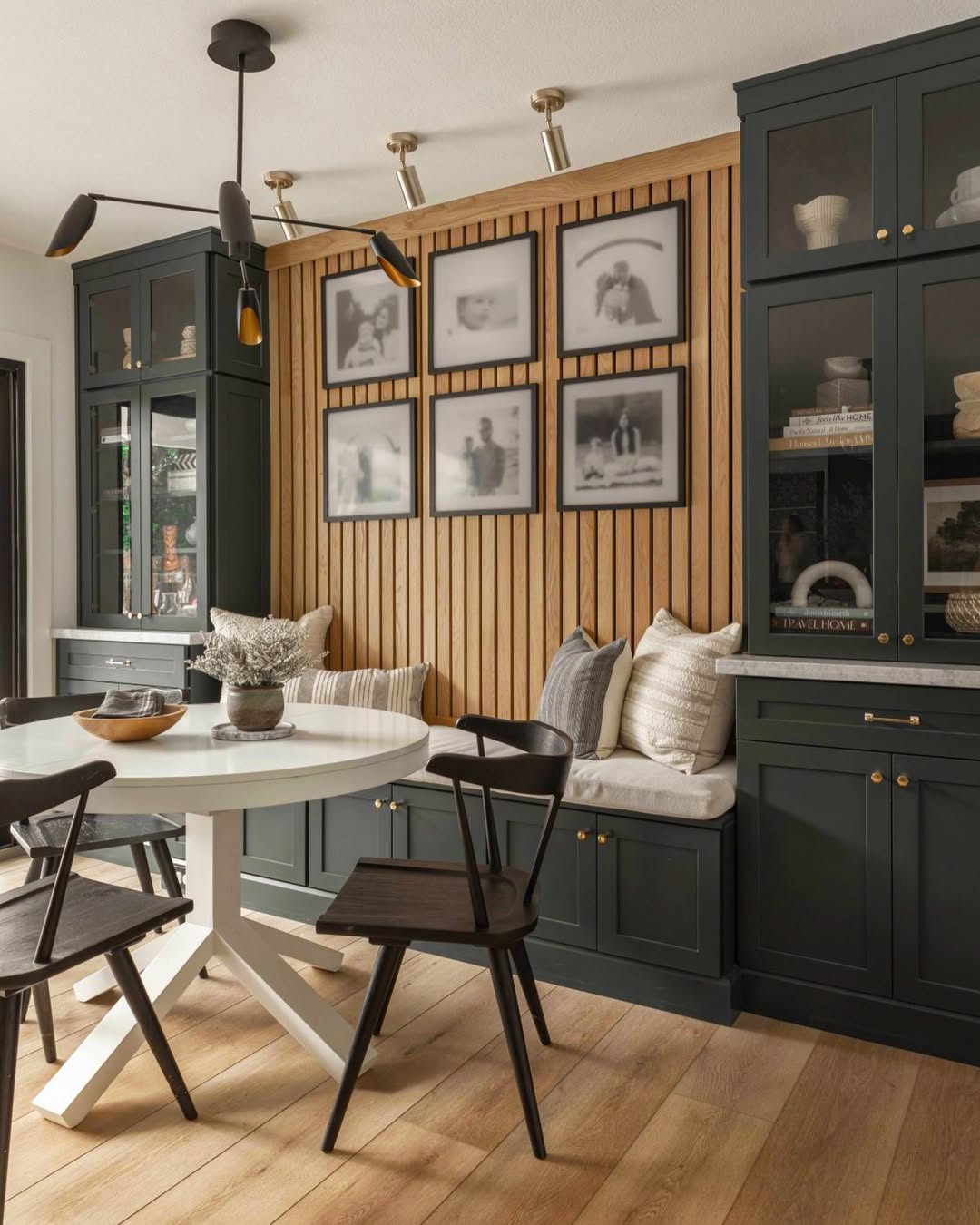Banquette With Slatted Wall