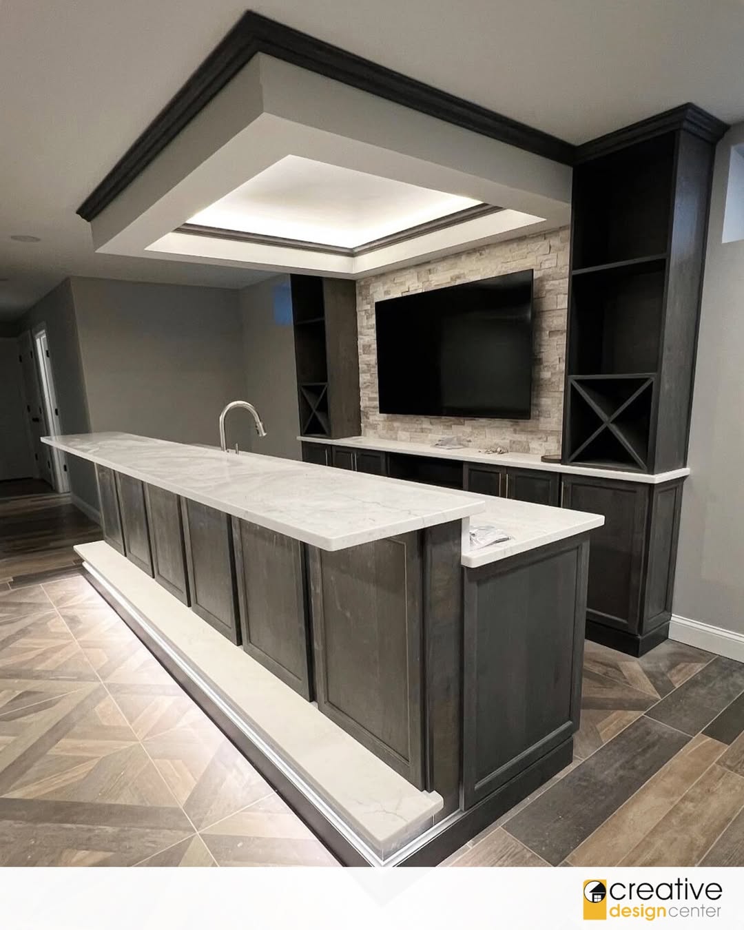 Sleek Entertainer’s Dream