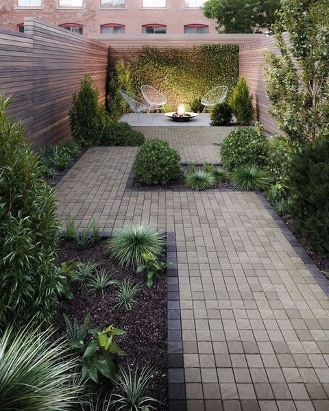 Sleek Outdoor Lounge