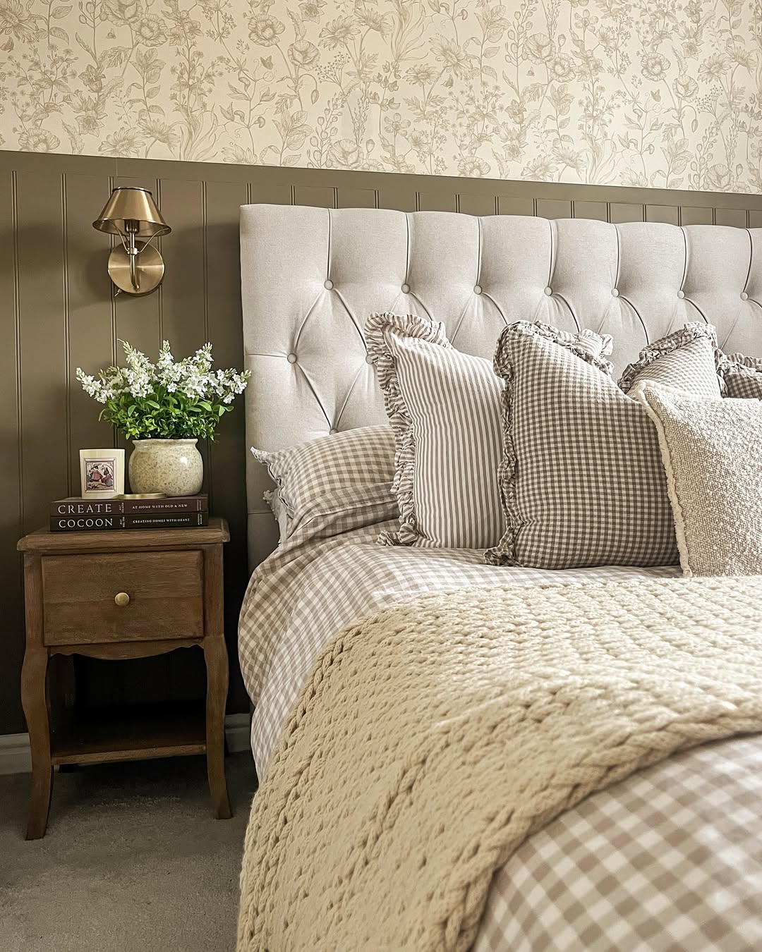 Soft Neutral Elegance