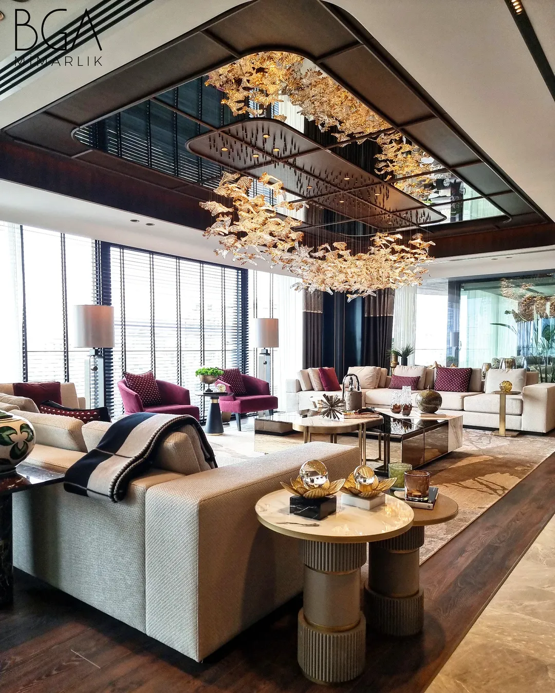 Statement Luxury & Dramatic Lighting