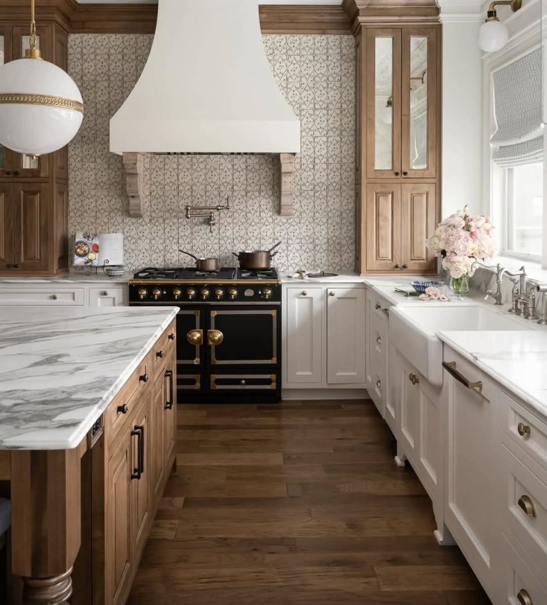 Stone & Walnut Contrast