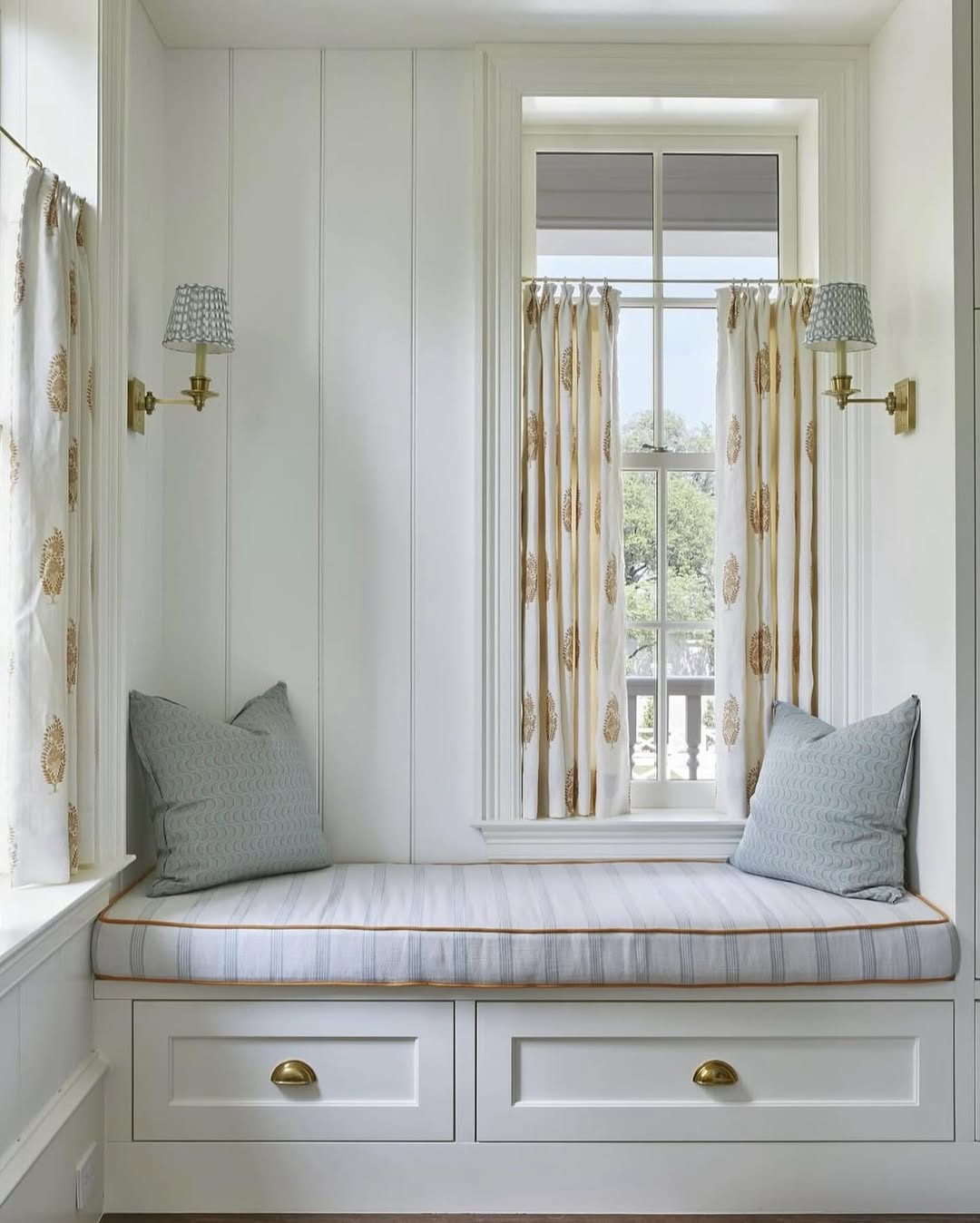 Striped Simplicity