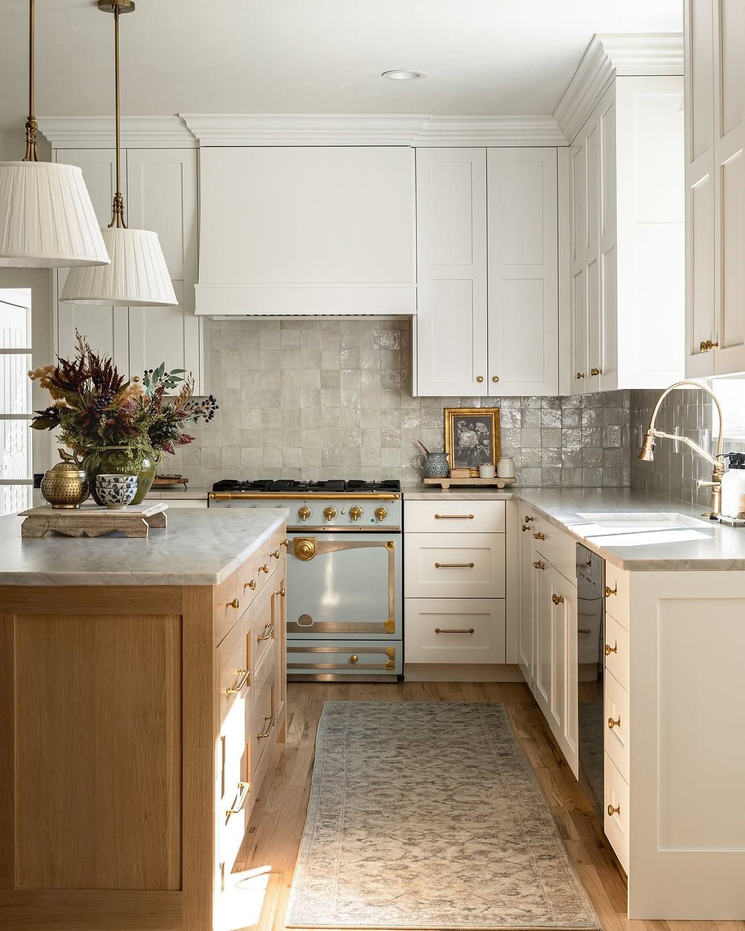 French Range, Timeless Reign