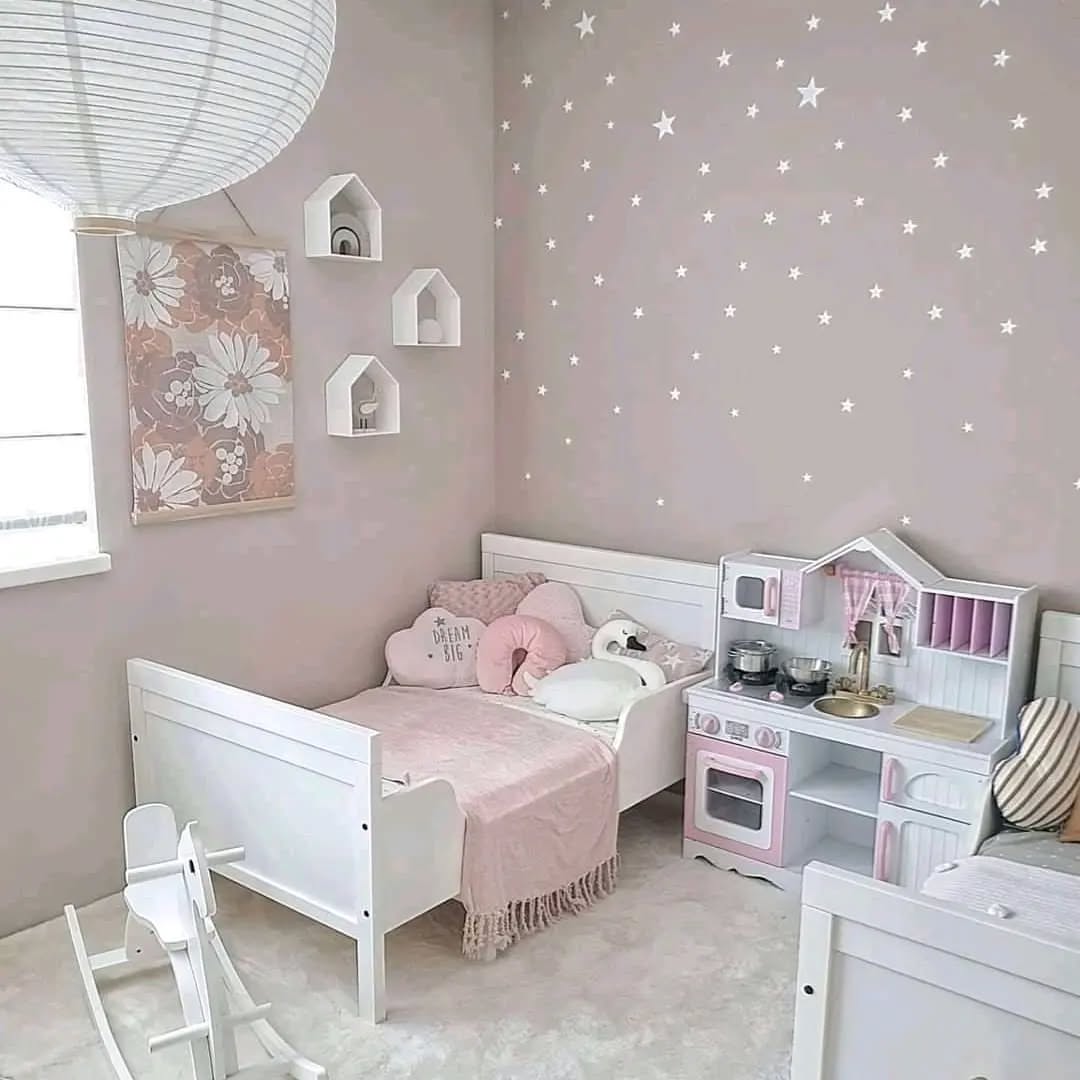 A toddler girl