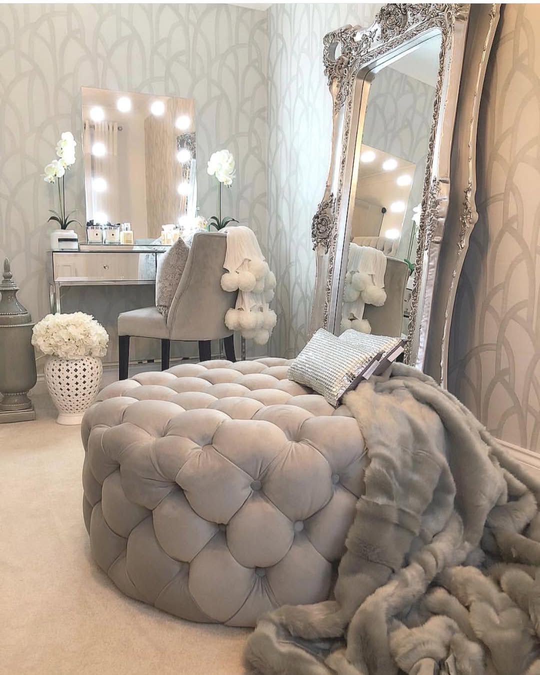 Elegant Neutral Vanity Styling