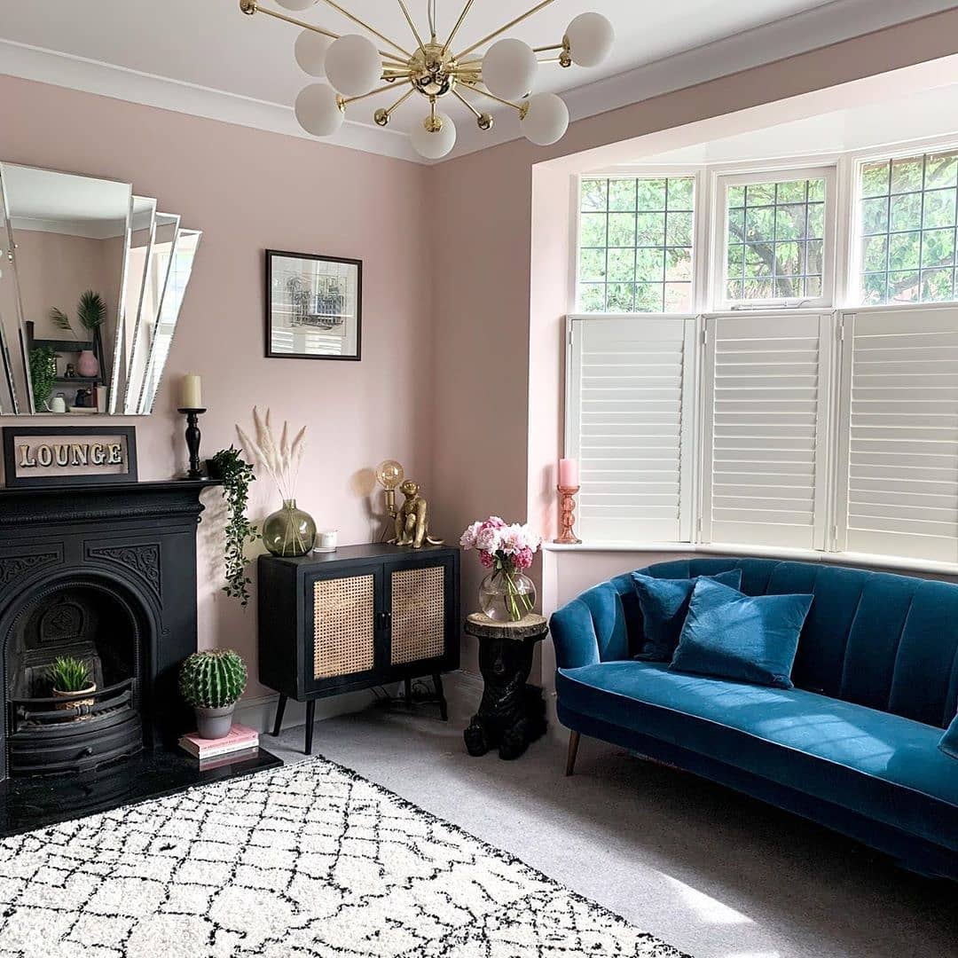 Vintage Charm & Playful Contrast