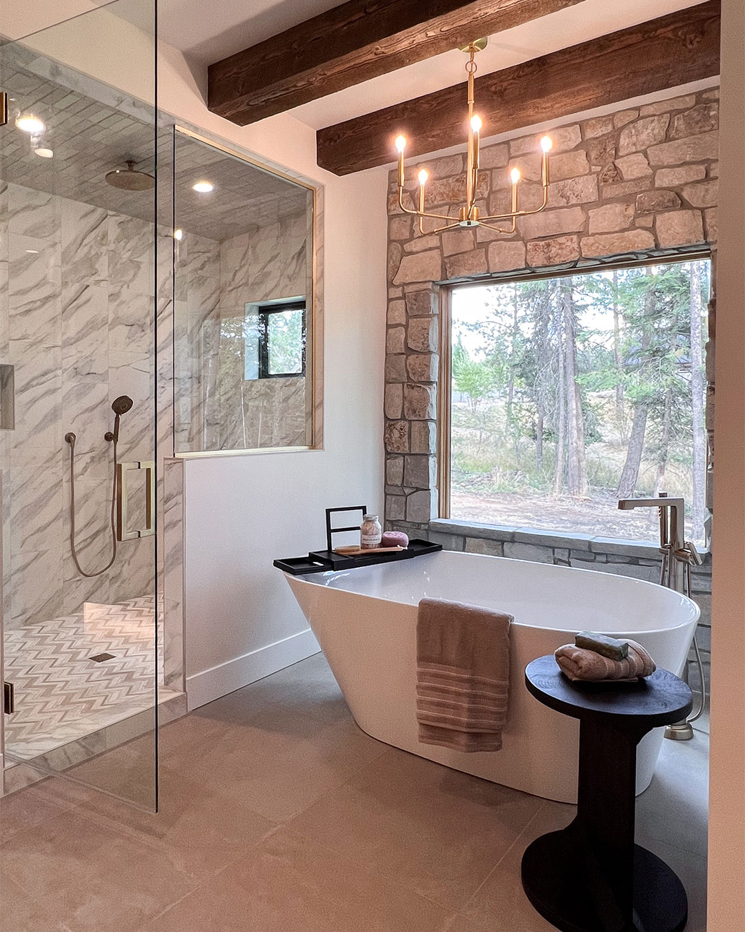 Stone, Wood & Wide-Open Views